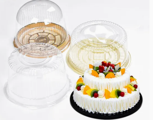 Quali sono le considerazioni ambientali quando si utilizza una scatola di imballaggio in plastica PET con cupola trasparente?